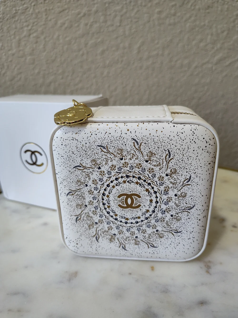 CHANEL Ivory Blue Gold Beauty Celestial Jewelry Travel Case Vanity Organizer NIB